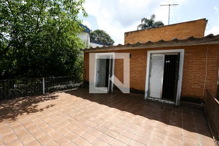 Casa para alugar com 316m², 4 quartos e 5 vagas Casa para alugar com 316m², 4 quartos e 5 vagasvaranda suíte 1 - 2