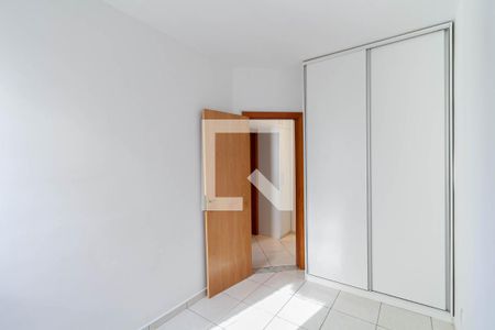 Quarto 1 de apartamento para alugar com 2 quartos, 60m² em Manacás, Belo Horizonte