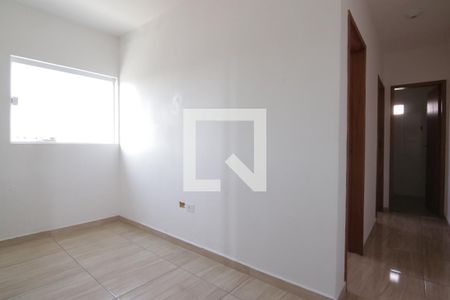 Sala/Cozinha de apartamento para alugar com 2 quartos, 30m² em Parque Císper, São Paulo