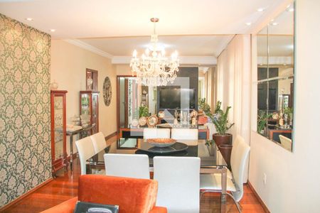 Apartamento à venda com 4 quartos, 160m² em Santo Antônio, Belo Horizonte