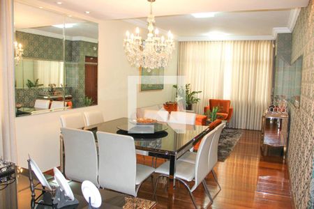 Apartamento à venda com 4 quartos, 160m² em Santo Antônio, Belo Horizonte