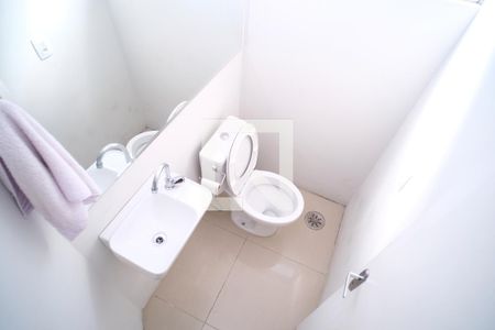 Lavabo de apartamento à venda com 2 quartos, 80m² em Vila Madalena, São Paulo