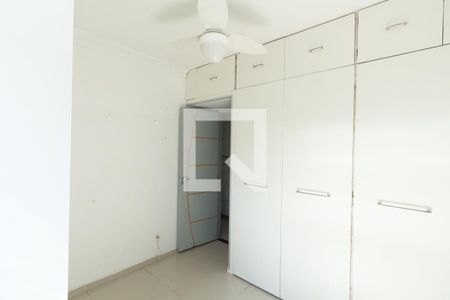 Quarto 1 de apartamento à venda com 3 quartos, 65m² em Irajá, Rio de Janeiro