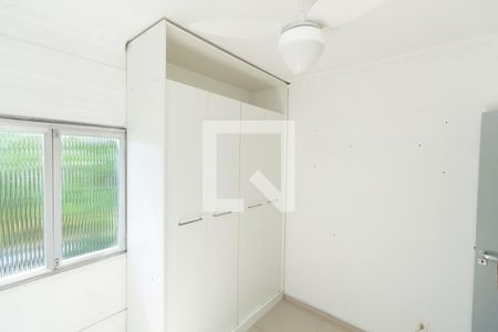 Quarto 1 de apartamento à venda com 3 quartos, 65m² em Irajá, Rio de Janeiro