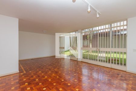 Sala de casa à venda com 3 quartos, 370m² em Chácara Santo Antônio (zona Sul), São Paulo
