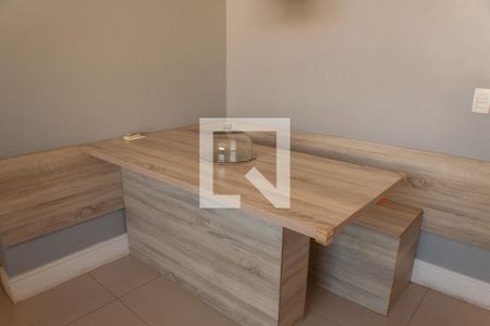 Sala de apartamento para alugar com 2 quartos, 47m² em Jardim Alvorada, Nova Iguaçu