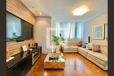 Apartamento à venda com 3 quartos, 150m² em Grajaú, Belo Horizonte
