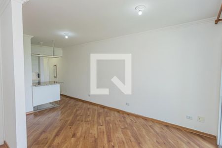 Sala de apartamento para alugar com 2 quartos, 64m² em Vila Mangalot, São Paulo