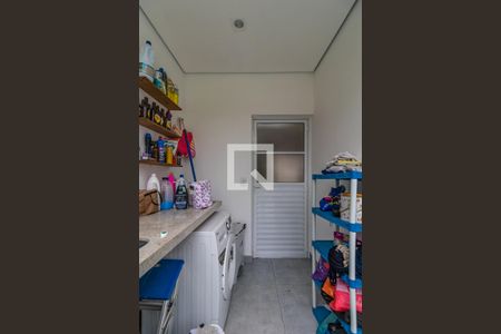 Casa à venda com 110m², 2 quartos e 2 vagas Casa à venda com 110m², 2 quartos e 2 vagasÁrea de Serviço