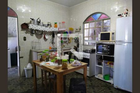 Casa à venda com 140m², 3 quartos e sem vaga