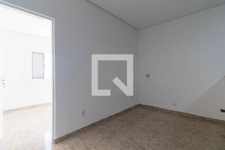 Sala de casa para alugar com 2 quartos, 40m² em Vila Zat, São Paulo