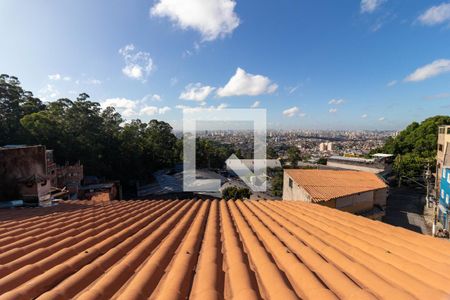 Vista do Quarto 1 de casa para alugar com 2 quartos, 40m² em Vila Zat, São Paulo