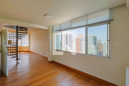 Apartamento à venda com 296m², 3 quartos e 3 vagasSala