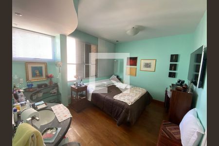 Apartamento à venda com 3 quartos, 296m² em Lourdes, Belo Horizonte