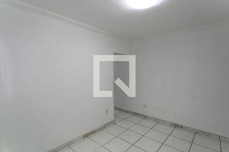 Sala de casa à venda com 2 quartos, 110m² em Piratininga, Belo Horizonte