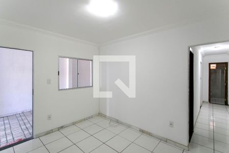 Sala de casa à venda com 2 quartos, 110m² em Piratininga, Belo Horizonte