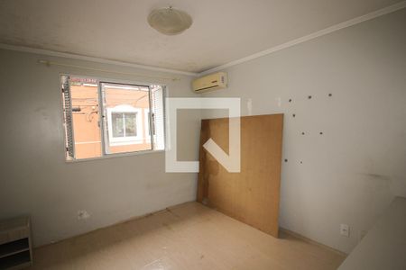 Quarto 1 de casa de condomínio à venda com 3 quartos, 98m² em Jardim Itu, Porto Alegre