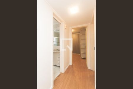 CORREDOR de apartamento para alugar com 3 quartos, 130m² em Auxiliadora, Porto Alegre