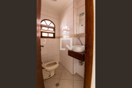 Lavabo de casa para alugar com 2 quartos, 105m² em Vila Antonieta, São Paulo