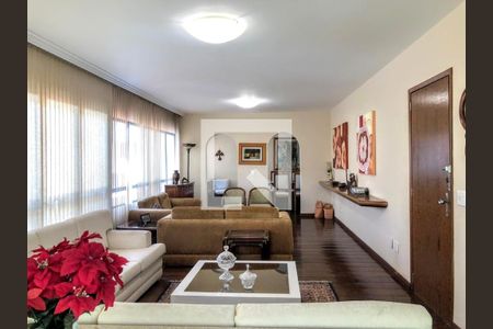 Apartamento à venda com 4 quartos, 510m² em Santa Lúcia, Belo Horizonte