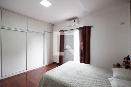 Suíte de casa à venda com 2 quartos, 180m² em Jardim das Flores, Osasco