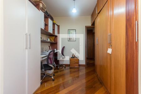 Apartamento à venda com 3 quartos, 180m² em Gutierrez, Belo Horizonte