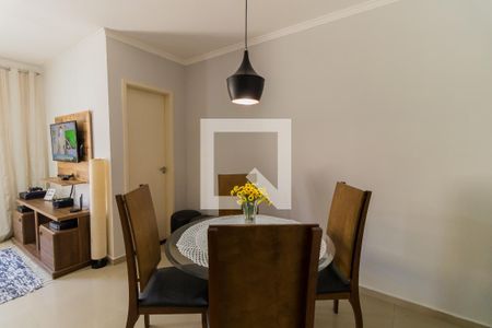 Sala de casa à venda com 3 quartos, 160m² em Vila Ré, São Paulo