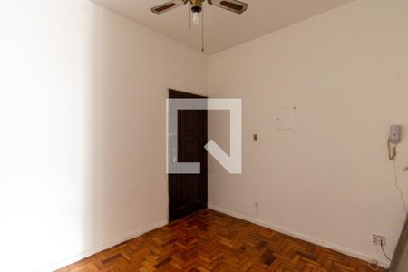 Sala de apartamento para alugar com 2 quartos, 46m² em Centro, Rio de Janeiro