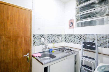 Cozinha  de kitnet/studio para alugar com 1 quarto, 26m² em Copacabana, Rio de Janeiro