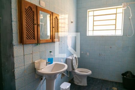 Banheiro da suíte 1 de casa à venda com 4 quartos, 254m² em Vila Rosália, Guarulhos