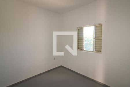 Quarto 1 de casa para alugar com 2 quartos, 55m² em Vila Jardim, Porto Alegre