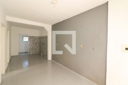 Sala de casa para alugar com 2 quartos, 55m² em Vila Jardim, Porto Alegre