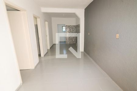 Sala de casa para alugar com 2 quartos, 55m² em Vila Jardim, Porto Alegre