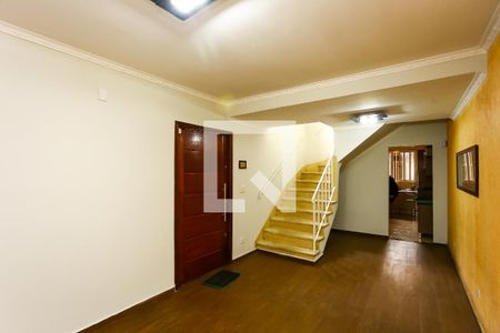 Sala de casa para alugar com 2 quartos, 125m² em Jardim Maria Rosa, Taboão da Serra