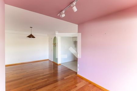 Sala de apartamento para alugar com 3 quartos, 95m² em Jardim Caboré, São Paulo