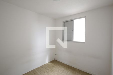 Quarto de apartamento para alugar com 2 quartos, 42m² em Vila Urupês, Suzano