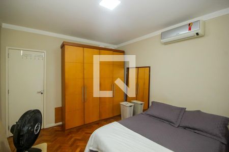 Quarto 1 de apartamento para alugar com 3 quartos, 120m² em Copacabana, Rio de Janeiro