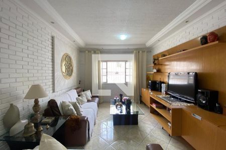 Sala de casa à venda com 4 quartos, 126m² em Vila Morse, São Paulo