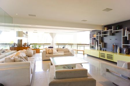 Sala de apartamento à venda com 4 quartos, 250m² em Barra da Tijuca, Rio de Janeiro