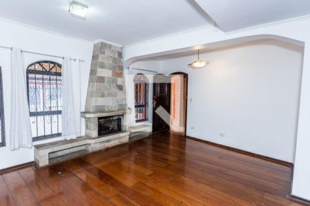 Sala de casa para alugar com 3 quartos, 300m² em Conjunto Residencial Santa Terezinha, São Paulo