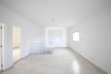Sala de casa para alugar com 3 quartos, 147m² em Vila Santo Estefano, São Paulo