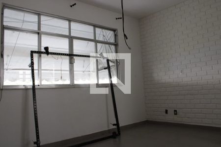 Sala de apartamento para alugar com 3 quartos, 70m² em Todos Os Santos, Rio de Janeiro