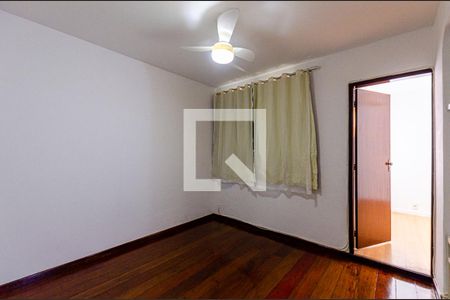 Sala Intima de casa de condomínio para alugar com 5 quartos, 500m² em São Francisco, Niterói
