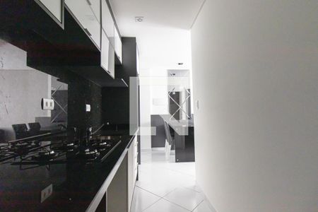 Cozinha e Área de Serviço de apartamento para alugar com 1 quarto, 60m² em Vila Izabel, Curitiba