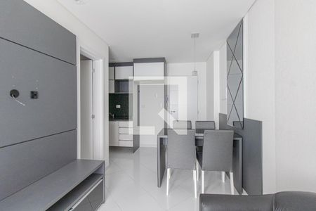 Sala de apartamento para alugar com 1 quarto, 60m² em Vila Izabel, Curitiba