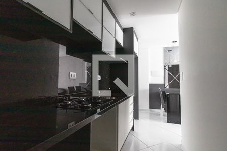 Cozinha e Área de Serviço de apartamento para alugar com 1 quarto, 60m² em Vila Izabel, Curitiba