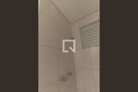 Banheiro Social de apartamento para alugar com 1 quarto, 60m² em Vila Izabel, Curitiba