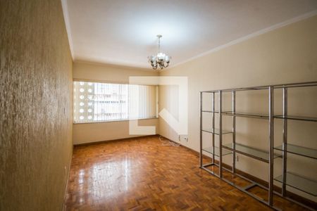 Apartamento à venda com 115m², 2 quartos e sem vagaSala