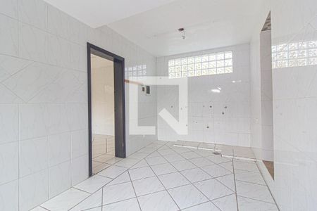Casa para alugar com 402m², 5 quartos e 4 vagas Casa para alugar com 402m², 5 quartos e 4 vagasCozinha e Área de Serviço
