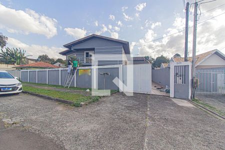 Casa para alugar com 402m², 5 quartos e 4 vagas Casa para alugar com 402m², 5 quartos e 4 vagasFachada